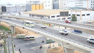 Flyover TAZARA pamebamba pamenoga imeanza kutumika magari juu na chini [upl. by Queston172]