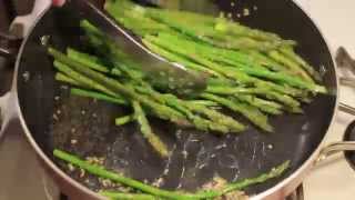 How to Cook Asparagus in a Pan [upl. by Airym]