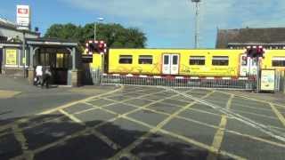 Birkdale Level Crossing [upl. by Dennet]